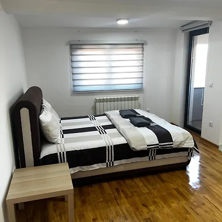 Dami Apartament